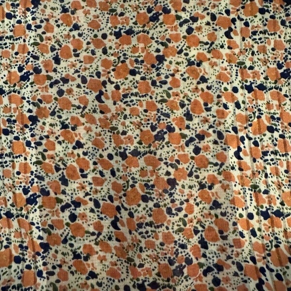 Melrose & Market Small w/Geometric Print Balloon Sleeve Peplum Blouse - EUC - Picture 3 of 5